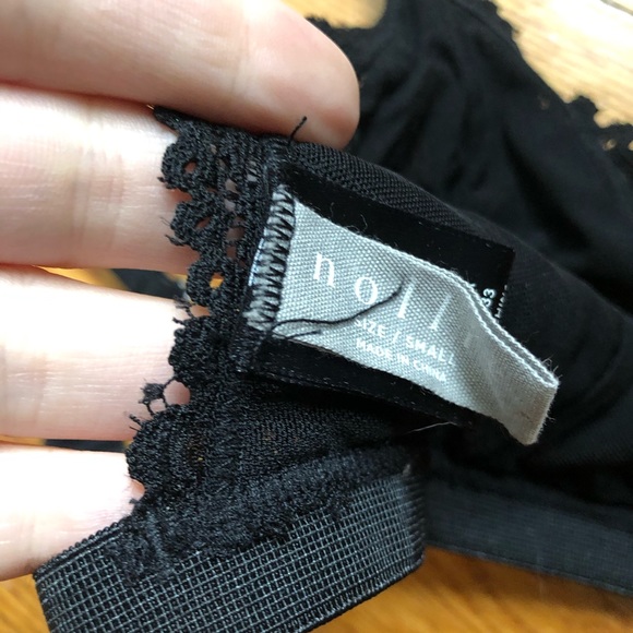 NOLLIE | BLACK LACE UNLINED BRALETTE SMALL - Picture 2 of 3